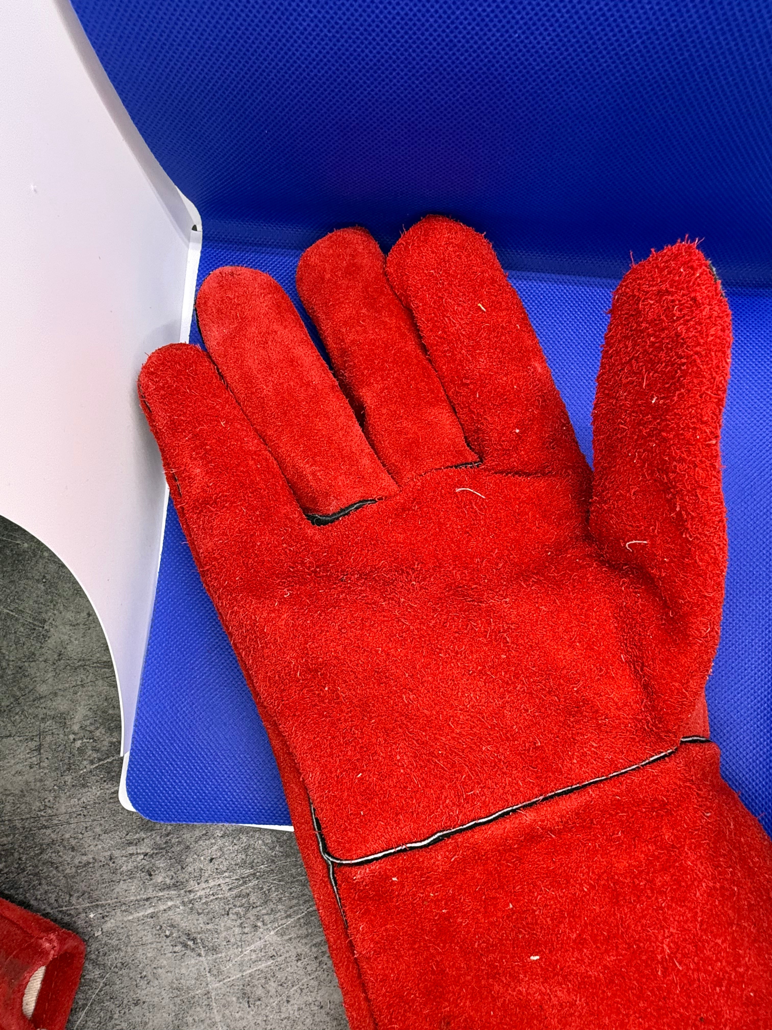 Mănuși sudor lungi ignifugate Reflex Red – Cod NC 42032910